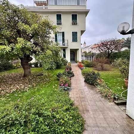 Apartman Ampio Alloggio Vista Mare *
